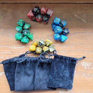 28 pcs - 4 sets of Dungeons and Dragons Polyhedral Dice with pouch